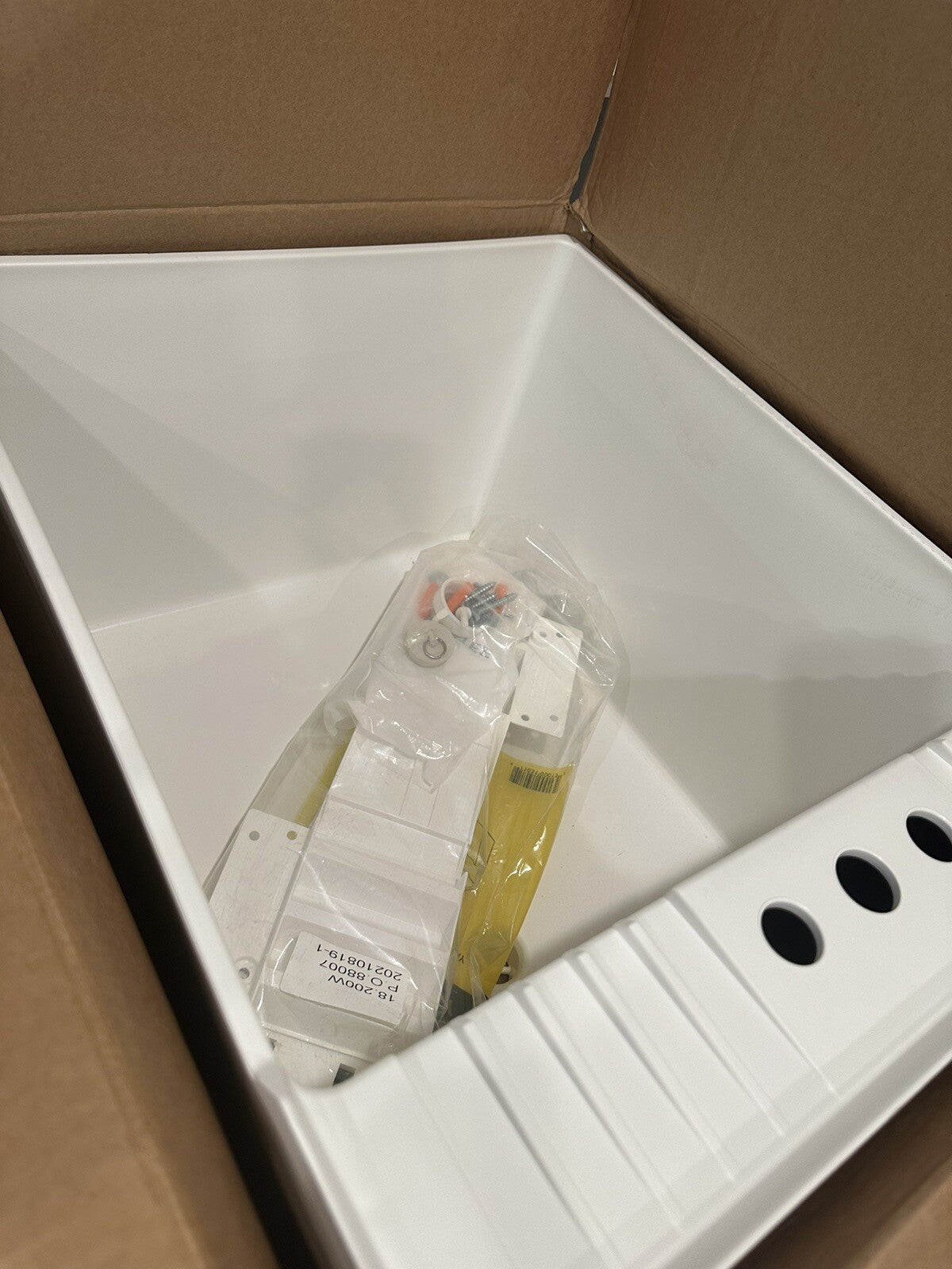 MUSTEE Wall Mount Laundry Tub 19WK